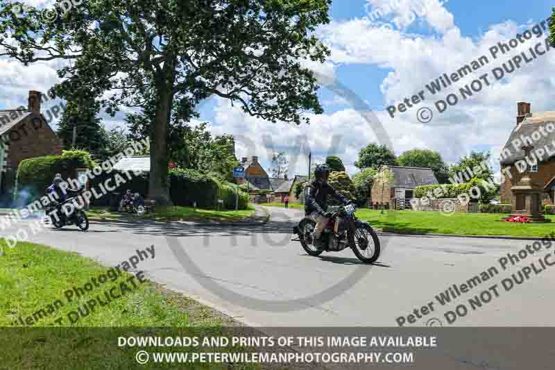 Vintage motorcycle club;eventdigitalimages;no limits trackdays;peter wileman photography;vintage motocycles;vmcc banbury run photographs